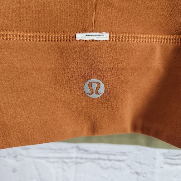 Lululemon Reversible Align Bra - Picture 8 of 12